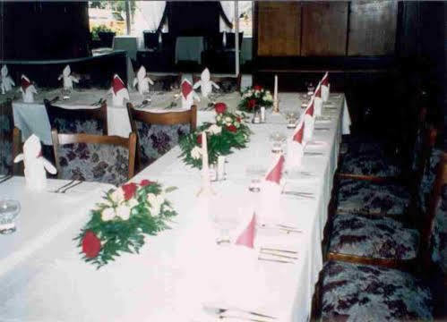 Hotel Slovan Пльзень Экстерьер фото